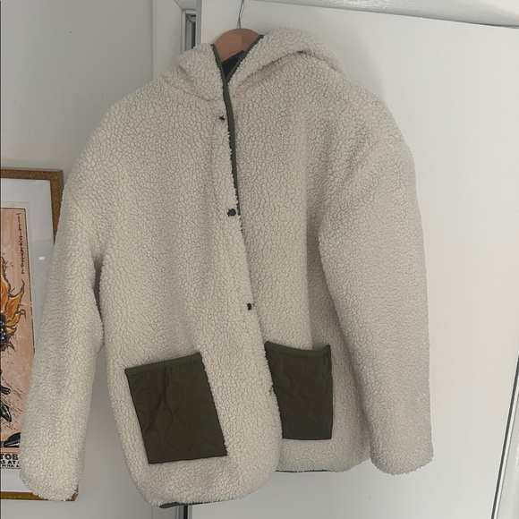 Jackets & Blazers - Reversible Cream Sherpa Hooded Jacket with Olive Patch Pockets